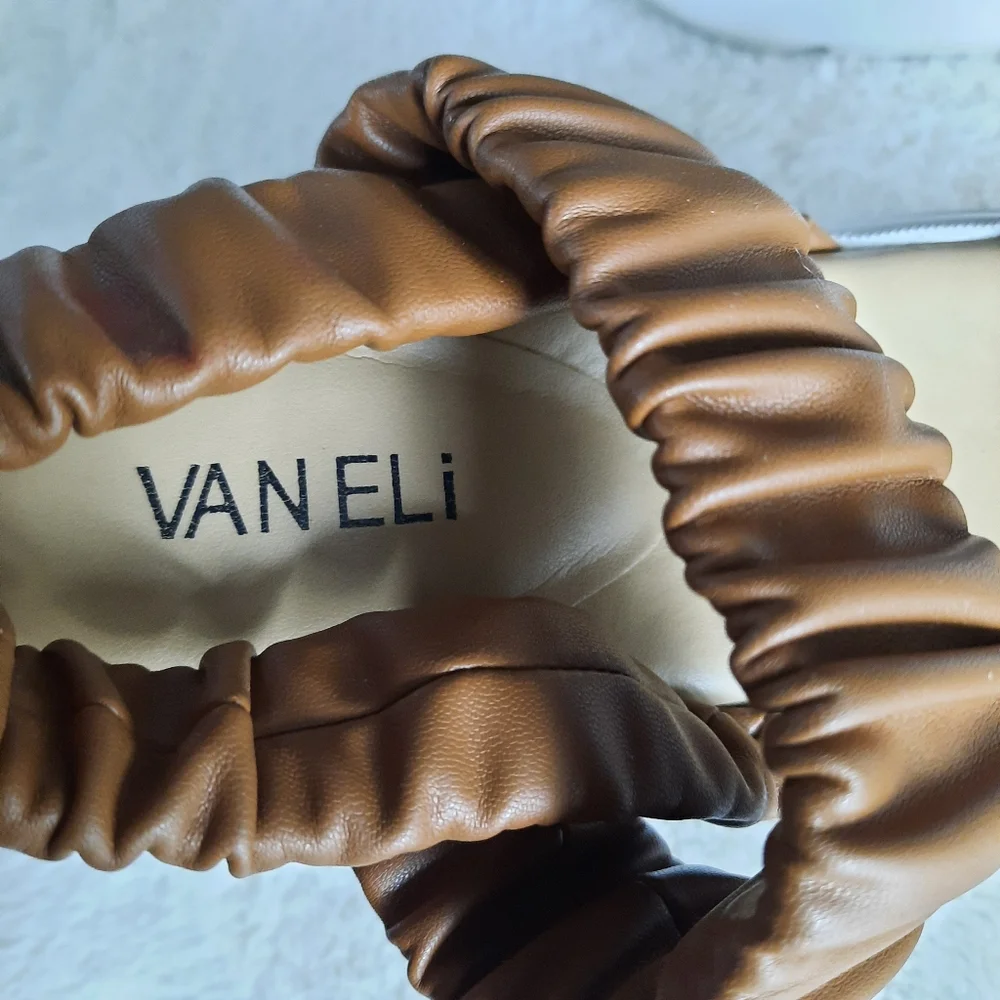 Van Eli Comfort Sandals Brown Camel Color Womens Size 8.5M - Picture 4 of 6